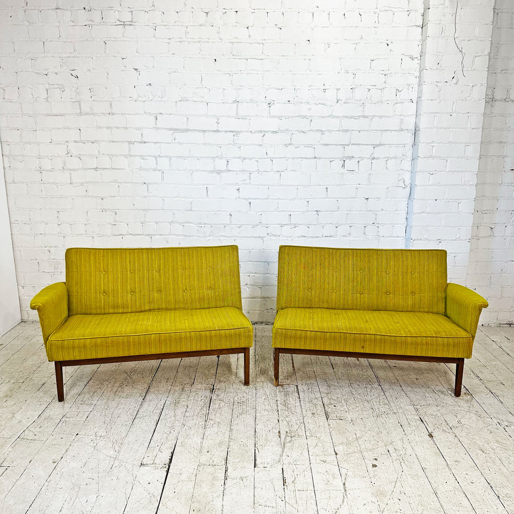 100" Paoli Chair Company Two-Piece Sectional